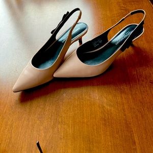 Pink and black dress shoes. Size 9 like new